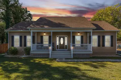 Image de 3bd, 2ba Home w/Hot Tub