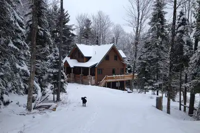 Image de Amazing lakefront home 16 miles from Whiteface and Lake Placid