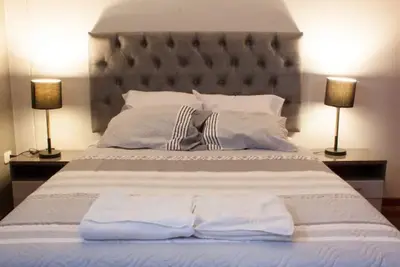 Image de Cozy Brand New Apartment at Historical Center