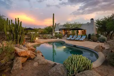 Image de Explore•Play•Rejuvenate-Private Chip & Putt course, Free Heated Pool, Fire-Pits
