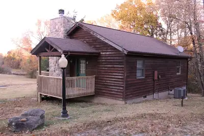 Image de Winetrail Cabin - Siu, Giant City Sp, Shawnee Forest, & Cedar Lake minutes away!