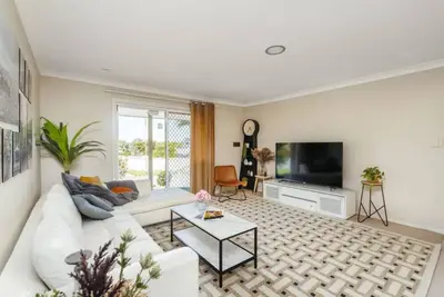 Image de Spacious newly redecorated 5bd Family Home
