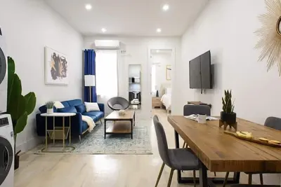 Image de 78-1a Modern 1br W&D Walk to Central Park