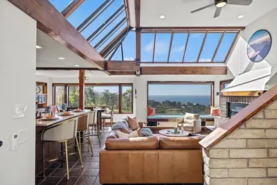 Image de Nirvana by the Sea - Expansive Ocean Views