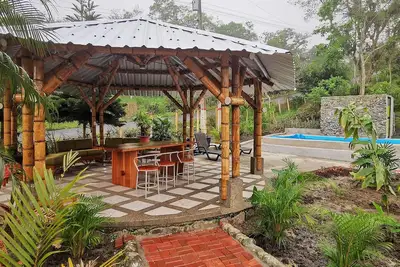 Image de Suite adosada para familias en Liguiqui - Manta