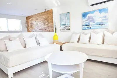 Image de 3. Oceanside Retreat with Canal Access, Key Largo!