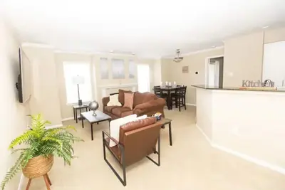 Image de Lovely 2-bedroom Oasis at Medical Center