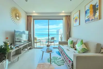 Image de HomeAway 01- The Sóng Apartment 3BRs Lux Condotel With Pool\n