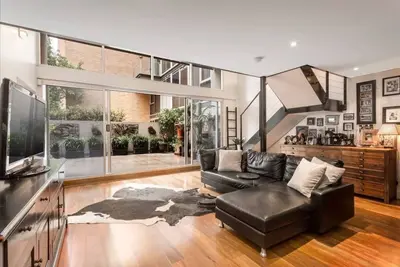 Image de Spacious 4 brm Gem right in the heart of the city