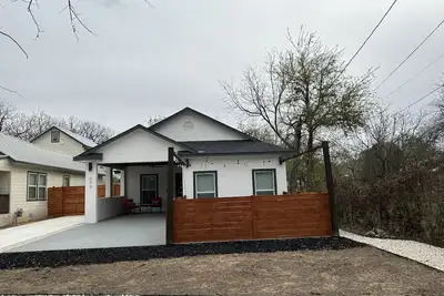 Image de Downtown 3bd 2bth, walk to Riverwalk, Southtown!