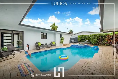 Image de 5br Miami Oasis: Heated Pool, Spa & Basketball