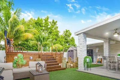 Spacious 6br Miami: Pool, Bb Court & Near Airport