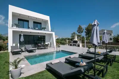 Image de Sun White Villa - 3 Bedroom Villa with private Pool - N1