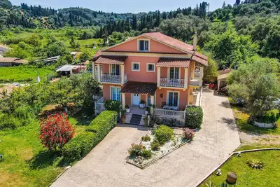 Image de Appartement \"Villa Logas\" près de la plage avec jardin et Wi-Fi
