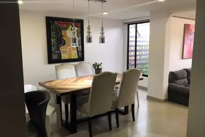 Image de Beautiful and Comfortable House in the North of Bogota.