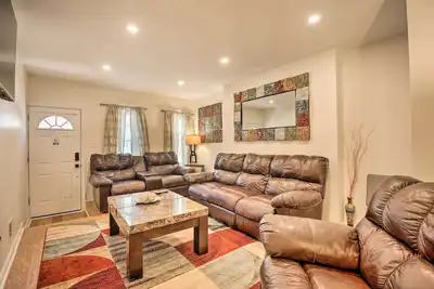 Image de Baltimore Townhome Near Oriole Park w/ A/C!
