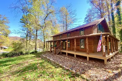 Image de Log Cabin in Tiger, Ga