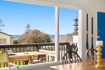 Image de Pet Friendly + Walk to Beach - Surf Cottage @ Tuross Head