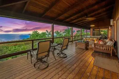 Image de Papa Belle 3. 5 Acre Estate w\/Pool, Spa, Epic Ocean Views, and Orchard