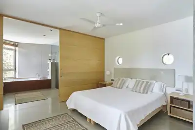 Luxury Ibiza Villa | 5 Bedrooms | Villa Solana | Only 5 minutes from the Famous Beach of Cala Salada | San Jose