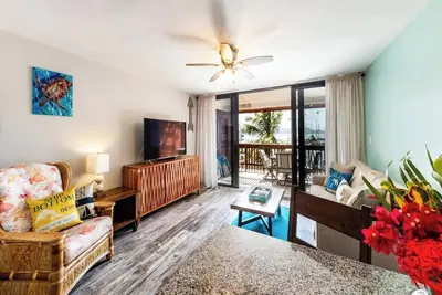 Image de Marina view, walk to beach & pool, Sapphire Beach