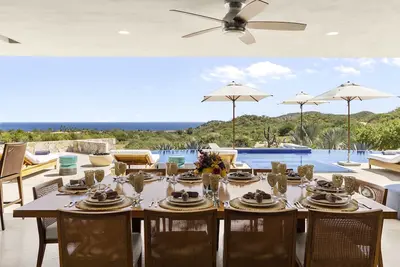 Image de 15% Off - Luxury Home at Palmilla Golf Course Community, w/ Chef & Butler