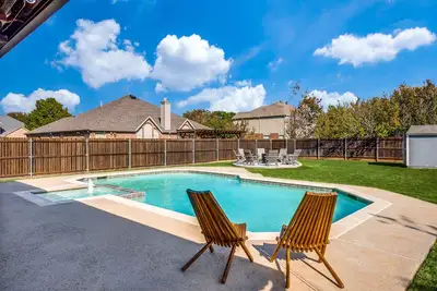 Image de Relax Near Little Elm & Lake Lewisville – Pool, Spa, Game Room & 2 King Beds!