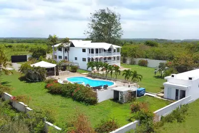Image de Caribbean Oceanview Villa Alia for 20 guests w\/ pool, bbq, basket