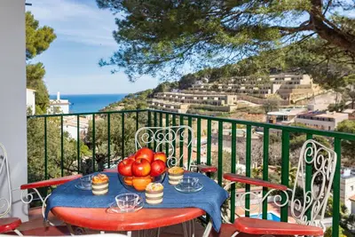 Image de Joli appartement pour 4 personnes avec Wifi, Tv, balcon et parking