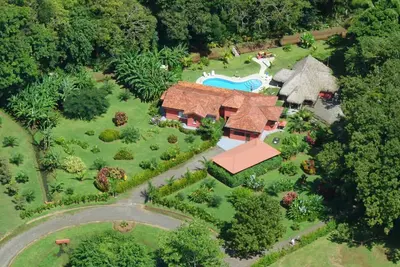 Image de Luxury Villa w/ large Pavilion and tropical gardens close to beach