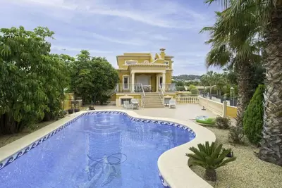 Image de Belle maison de vacances privée avec Wifi, climatisation, piscine privée, Tv, patio, parking