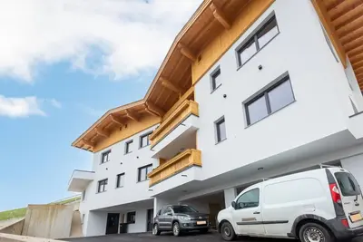 Image de Appartement convivial à Hainzenberg avec terrasse