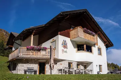Image de Fistill Holiday Homes - Chalet Fisti