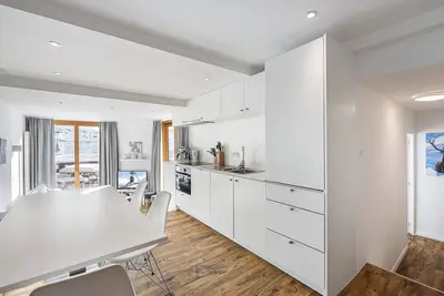 Image de Appartement moderne avec terrasse et accès direct aux pistes - Val Thorens