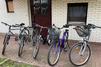 Image de Cozy vacation home 70sqm, garden, barbecue, bicycles, 5 minutes to the lake