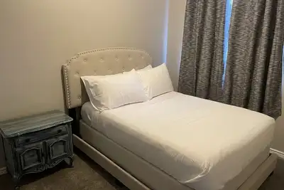 Image de Cozy home near Peterson Afb