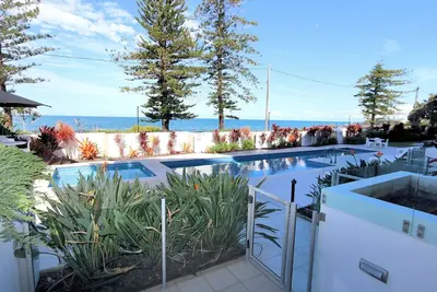 Image de C Bargara Unit 101 Ocean Front