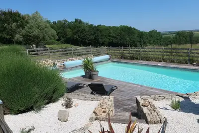 Image de Superbe vue rivière et campagne, villa 4ch, lumineuse avec piscine chauffée
