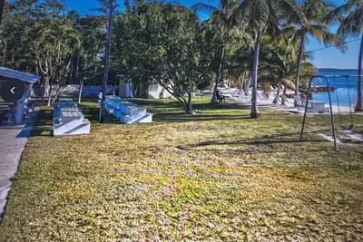 Image de 1 Story all new tranquil home in the Florida Keys