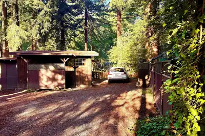 Image de Loma Mar/Pescadero Charming Cabin in the Redwoods