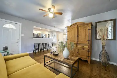 Image de Great Location, Classy & Comfy