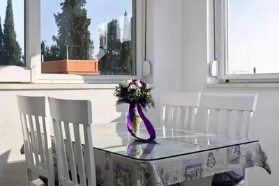 Image de Lavanda Penthouse - Studio Apartment with Sea View