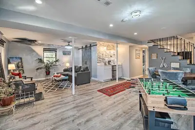 Image de Sauna & Game Room: Lake House in Locust Grove!