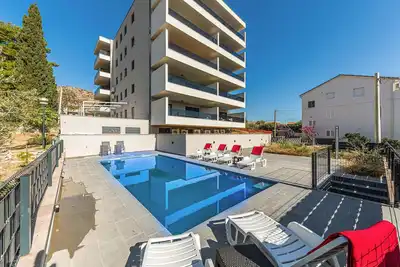 Superbe appartement à Seget Donji