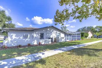 Image de 3/2 Pool Home with Bunk Room & Game Room-Sleeps 8