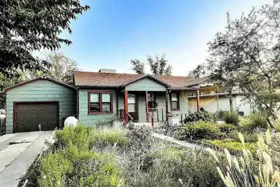 Image de The Bird- Lovely 2 Bed Home in the Garden, Great Location