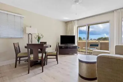 Image de 2 Kapaa Coastal Suites w/ Island Spirit | Refreshing Pool and Free Parking