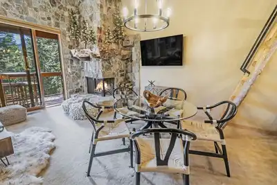 Image de Northstar Lux 2 Br Home I Mountain Views I 15 min to Lake I Amazing Hikes