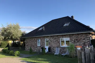 Image de Small cozy vacation apartment \"Kranich\" on the edge of the field
