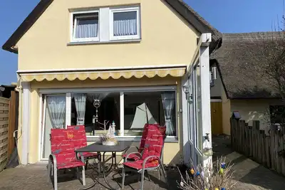 Image de Moderne Ferienwohnung \"abendfrieden\" mit Terrasse und W-lan fĂĽr Max. 4 Personen
